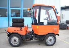 Kommuniális traktorok - elülső felfüggesztéssel Holder C 245