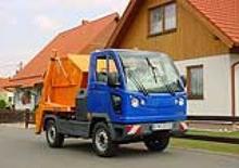 Kommuniális traktorok - elülső felfüggesztéssel Multicar FUMO Tipper  Absetzk.