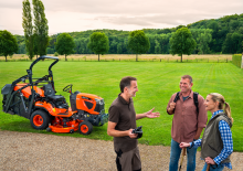 Kommuniális traktorok - elülső felfüggesztéssel Kubota G 23 HD-3