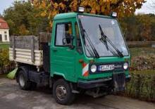 Kommuniális traktorok - elülső felfüggesztéssel Multicar M 26 Profiline