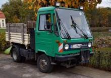 Kommuniális traktorok - elülső felfüggesztéssel Multicar M 26 Profiline
