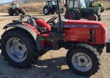 Kommuniális traktorok - elülső felfüggesztéssel Massey Ferguson MF 1345 (A)