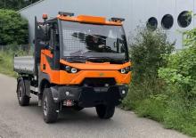Kommuniális traktorok - elülső felfüggesztéssel Aebi MT 760