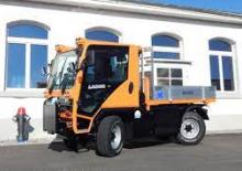 Kommuniális traktorok - elülső felfüggesztéssel Ladog T 1250