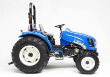 Kommuniális traktorok - elülső felfüggesztéssel New Holland T 3040 (302)