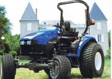 Kommuniális traktorok - elülső felfüggesztéssel New Holland TC 45 D
