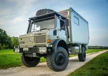 Kommuniális traktorok - elülső felfüggesztéssel Unimog U 2150