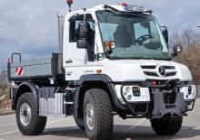 Kommuniális traktorok - elülső felfüggesztéssel Unimog U 216