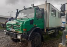 Kommuniális traktorok - elülső felfüggesztéssel Unimog U 3000