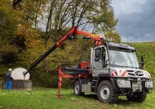 Kommuniális traktorok - elülső felfüggesztéssel Unimog U 319 Euro 6