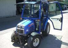 Kompakt kommunális traktorok Iseki 3125 AHL