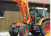 Kompakt kommunális traktorok Fendt 380 GKA Turbo