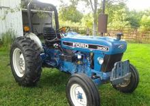 Kompakt kommunális traktorok Ford-NH 3930