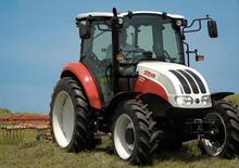 Kompakt kommunális traktorok Steyr 4055 Kompakt S Komfort