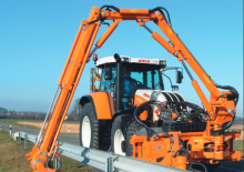 Kompakt kommunális traktorok Steyr 4085 Kompakt K