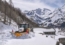 Kompakt kommunális traktorok Steyr 4125 Profi CVT Basis
