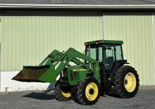 Kompakt kommunális traktorok John Deere 5410 SN