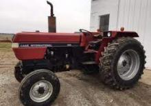 Kompakt kommunális traktorok Case IH 695