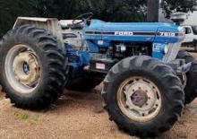 Kompakt kommunális traktorok Ford-NH 7610