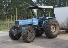 Kompakt kommunális traktorok Landini 7860