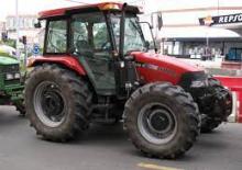 Kompakt kommunális traktorok Case IH JX1100U