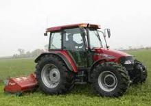 Kompakt kommunális traktorok Case IH JXU 85