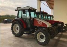 Kompakt kommunális traktorok Steyr KM 975 a