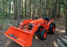 Kompakt kommunális traktorok Kubota L 3901