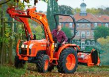 Kompakt kommunális traktorok Kubota L1421 DW