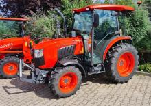 Kompakt kommunális traktorok Kubota L2-552 DHW