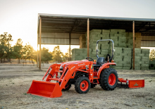 Kompakt kommunális traktorok Kubota L3302HST