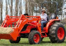 Kompakt kommunális traktorok Kubota MX5200