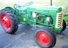 Kompakt kommunális traktorok Oliver Super 55