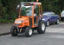 Kompakt kommunális traktorok Iseki TH 4260 AL