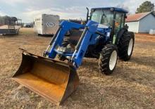Kompakt kommunális traktorok Ford-NH TN85DA