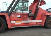 Konténerrakodó targoncák Kalmar DRD450-70C5X