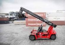 Konténerrakodó targoncák Kalmar DRG600-65ZX