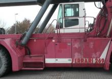 Konténerrakodó targoncák CVS Ferrari 269 PB