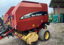 Körbálázók New Holland BR740