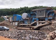 Kőtörmelék ujrahasznostó telepek Sandvik Rock Processing Crawlmaster CM 1208