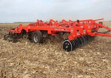 Kultivátorok Kuhn Dominator 4860-13