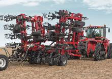 Kultivátorok Case IH Nutri-Tiller 955 16-ROW