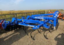 Kultivátorok New Holland STX V 300R 