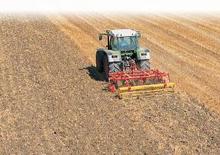Kultivátorok Pöttinger Synkro 3000 S
