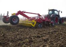 Kultivátorok Pöttinger Synkro 5030 T