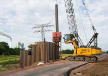 Lánctalpas daruk - rácsos gém Sennebogen 640E