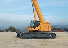 Lánctalpas daruk - teleszkópos gém Liebherr LTR 1060