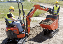 Lánctalpas dömperek Kubota KC 70 HV-4 P