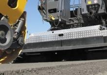 Lánctalpas finiserek Volvo ABG7520