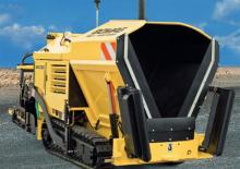 Lánctalpas finiserek Bomag BF 222 C